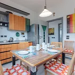 Apartamento La Rocca Between Sea&center *