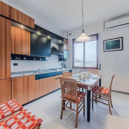 Apartment La Rocca Between Sea And Center *