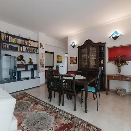 Apartment La Rocca Between Sea And Center